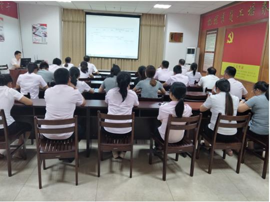 乐玩集团有限公司
顺利开展2019年工程系列 职称申报培训会